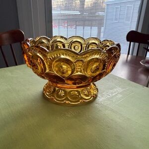 L E Smith moon and Stars Amber bottom piece to a fairy lamp